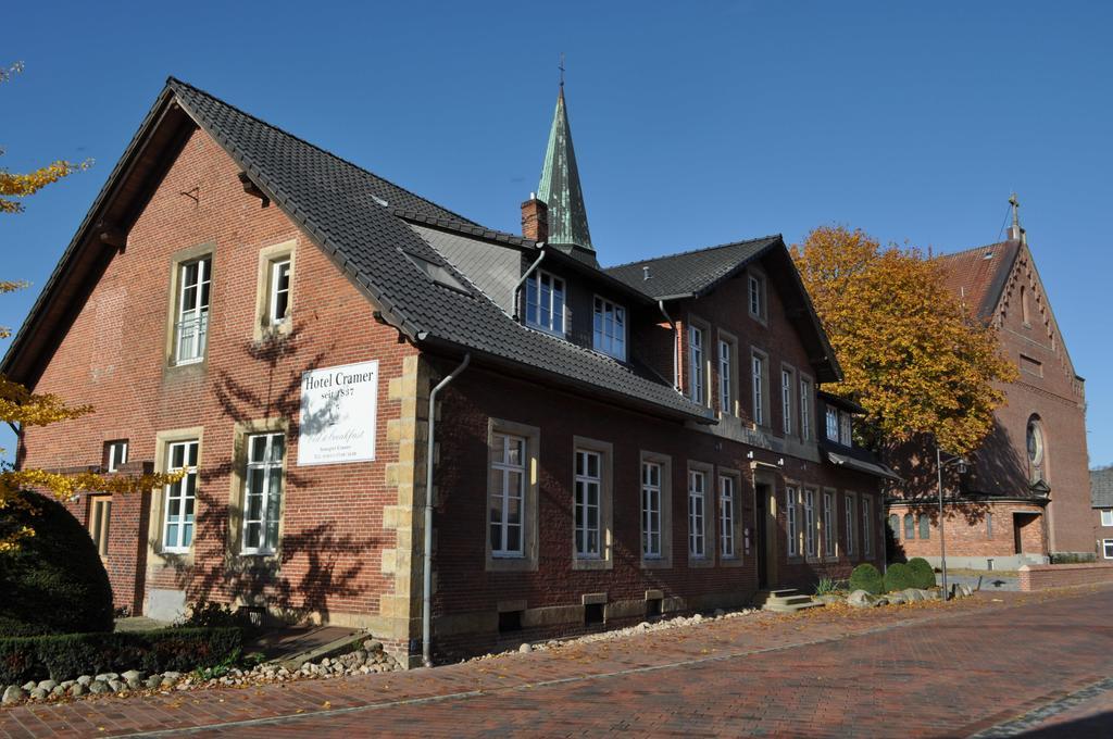 Hotel Cramer Bed & Breakfast Werlte Bagian luar foto